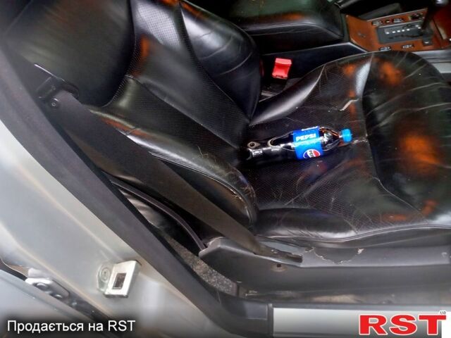 Сірий Мерседес С Клас, об'ємом двигуна 3.2 л та пробігом 395 тис. км за 4500 $, фото 7 на Automoto.ua