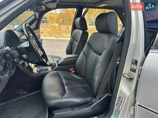 Сірий Мерседес С Клас, об'ємом двигуна 5 л та пробігом 327 тис. км за 6699 $, фото 13 на Automoto.ua