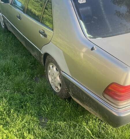 Мерседес С Клас 1993 у Києві на Automoto.ua Сірий Мерседес С Клас, об'ємом двигуна 3.2 л та пробігом 470 тис. км за 4000 $, фото 10 на Automoto.ua