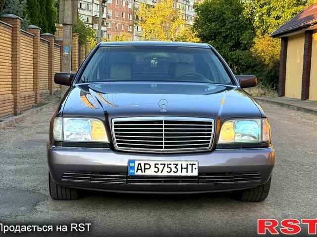 Серый Мерседес С Класс, объемом двигателя 3.2 л и пробегом 400 тыс. км за 4999 $, фото 5 на Automoto.ua