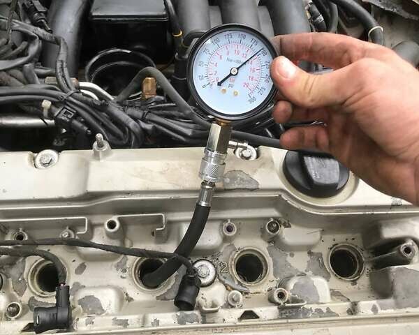 Мерседес С Клас 1993 у Києві на Automoto.ua Сірий Мерседес С Клас, об'ємом двигуна 3.2 л та пробігом 470 тис. км за 4000 $, фото 8 на Automoto.ua