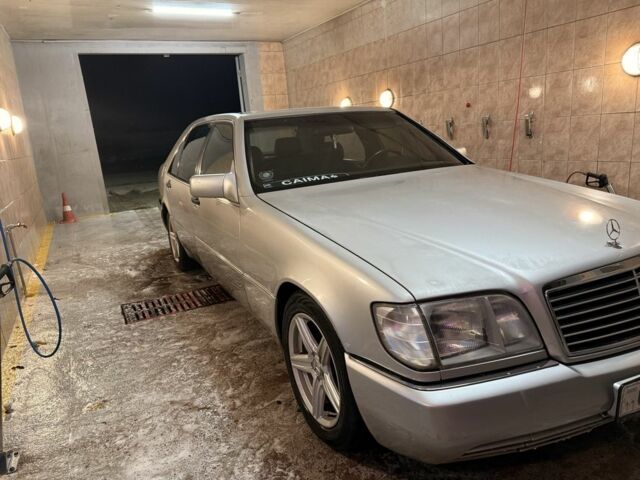 Сірий Мерседес С Клас, об'ємом двигуна 3.2 л та пробігом 222 тис. км за 4600 $, фото 4 на Automoto.ua