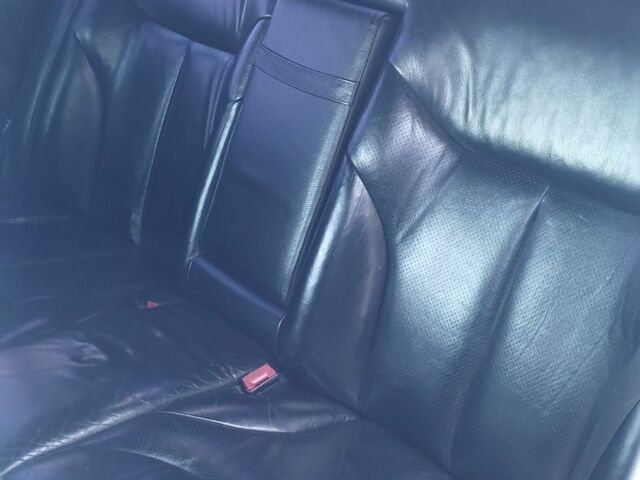 Серый Мерседес С Класс, объемом двигателя 3.4 л и пробегом 379 тыс. км за 4400 $, фото 2 на Automoto.ua