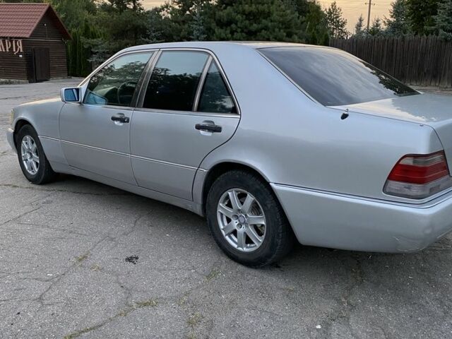 Серый Мерседес С Класс, объемом двигателя 3.4 л и пробегом 380 тыс. км за 3950 $, фото 5 на Automoto.ua