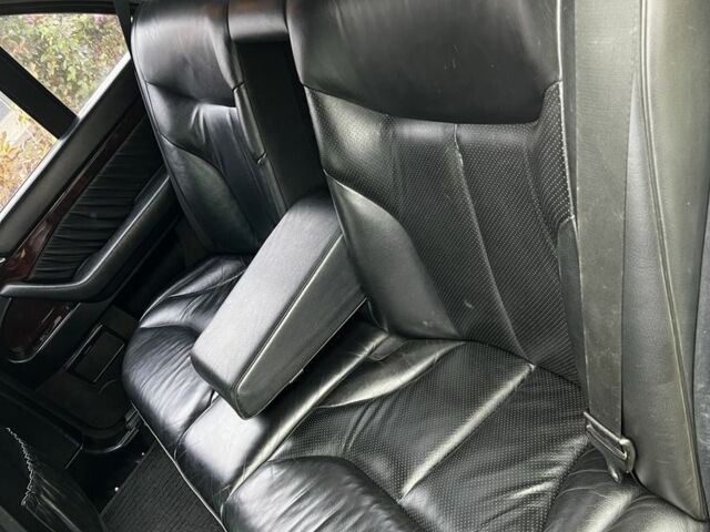 Серый Мерседес С Класс, объемом двигателя 3.5 л и пробегом 299 тыс. км за 3547 $, фото 5 на Automoto.ua