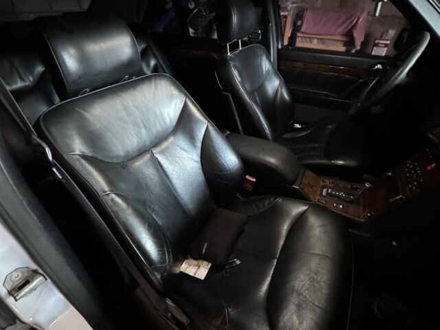 Серый Мерседес С Класс, объемом двигателя 4.2 л и пробегом 472 тыс. км за 2499 $, фото 7 на Automoto.ua