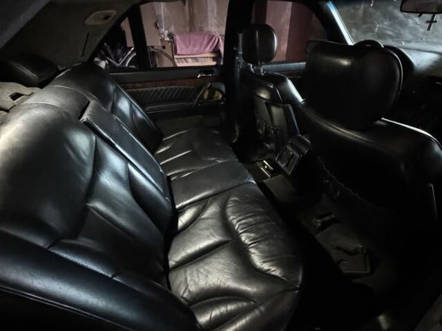 Серый Мерседес С Класс, объемом двигателя 4.2 л и пробегом 472 тыс. км за 2499 $, фото 8 на Automoto.ua