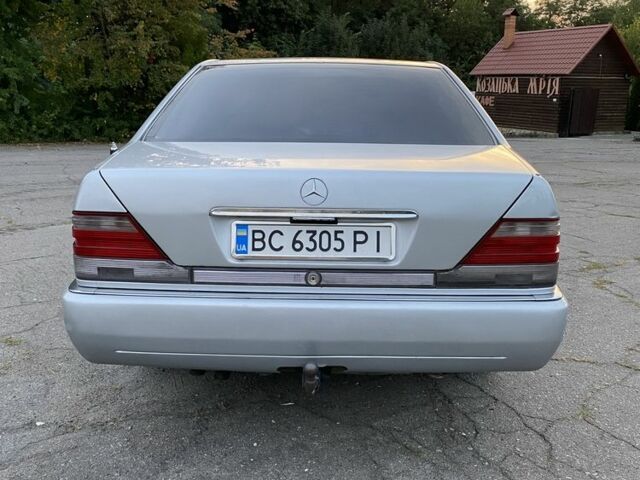 Серый Мерседес С Класс, объемом двигателя 3.4 л и пробегом 380 тыс. км за 3950 $, фото 3 на Automoto.ua