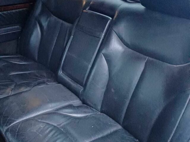 Серый Мерседес С Класс, объемом двигателя 3.4 л и пробегом 280 тыс. км за 2600 $, фото 7 на Automoto.ua