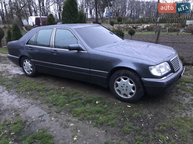 Серый Мерседес С Класс, объемом двигателя 3.5 л и пробегом 274 тыс. км за 6500 $, фото 2 на Automoto.ua