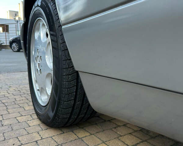 Серый Мерседес С Класс, объемом двигателя 3.2 л и пробегом 7 тыс. км за 65000 $, фото 12 на Automoto.ua