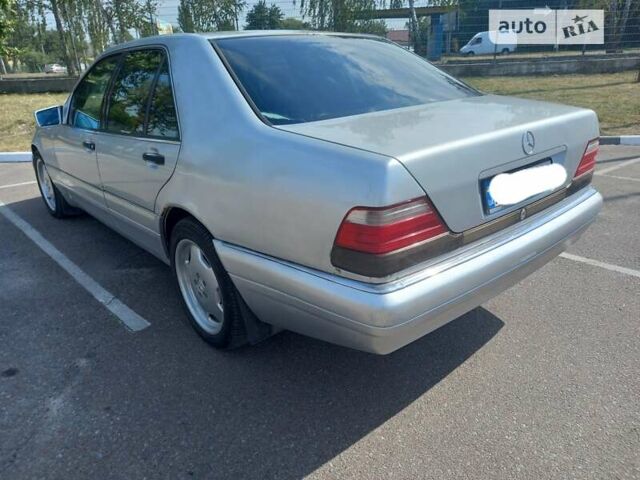 Серый Мерседес С Класс, объемом двигателя 2.8 л и пробегом 450 тыс. км за 4200 $, фото 2 на Automoto.ua