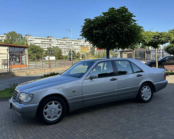 Серый Мерседес С Класс, объемом двигателя 3.2 л и пробегом 7 тыс. км за 65000 $, фото 3 на Automoto.ua