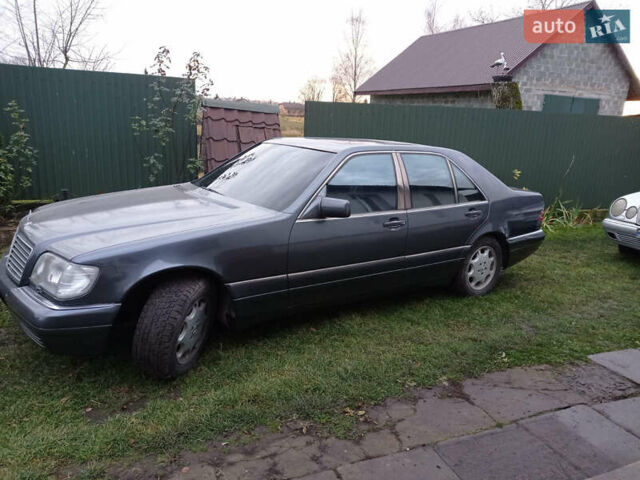 Серый Мерседес С Класс, объемом двигателя 3.5 л и пробегом 274 тыс. км за 6500 $, фото 4 на Automoto.ua