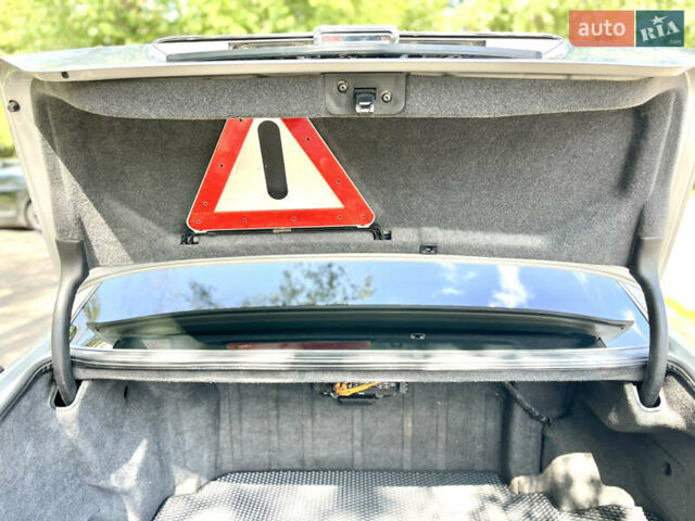 Серый Мерседес С Класс, объемом двигателя 3.5 л и пробегом 568 тыс. км за 7800 $, фото 43 на Automoto.ua