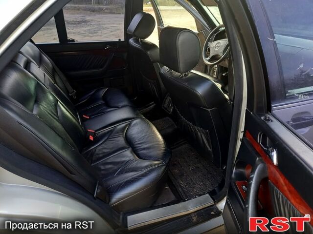 Серый Мерседес С Класс, объемом двигателя 2.8 л и пробегом 0 тыс. км за 4400 $, фото 13 на Automoto.ua