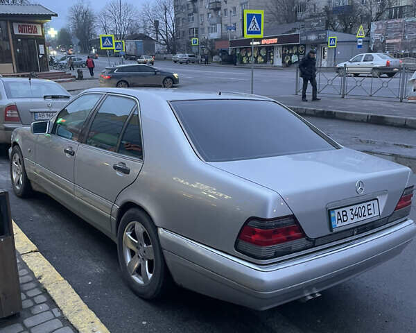 Серый Мерседес С Класс, объемом двигателя 4.2 л и пробегом 450 тыс. км за 2950 $, фото 12 на Automoto.ua