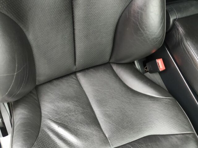 Серый Мерседес С Класс, объемом двигателя 3.2 л и пробегом 268 тыс. км за 9000 $, фото 9 на Automoto.ua