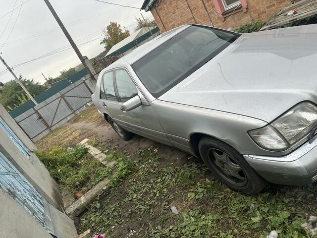 Серый Мерседес С Класс, объемом двигателя 3.2 л и пробегом 380 тыс. км за 3600 $, фото 6 на Automoto.ua