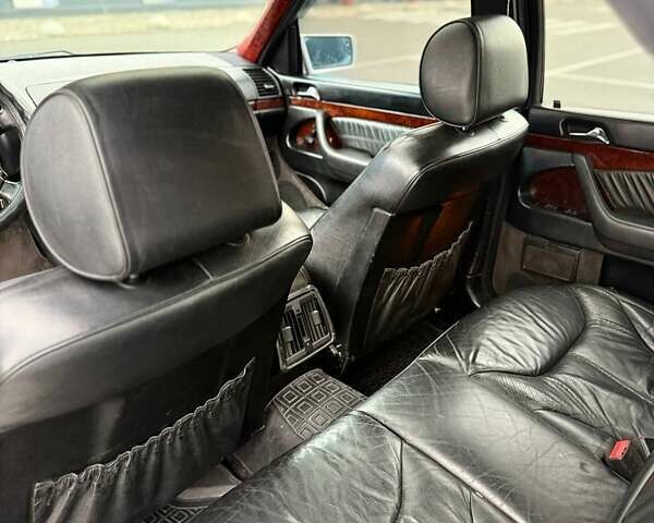 Серый Мерседес С Класс, объемом двигателя 3.2 л и пробегом 407 тыс. км за 3300 $, фото 21 на Automoto.ua