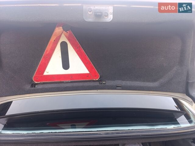 Сірий Мерседес С Клас, об'ємом двигуна 5 л та пробігом 545 тис. км за 5999 $, фото 28 на Automoto.ua