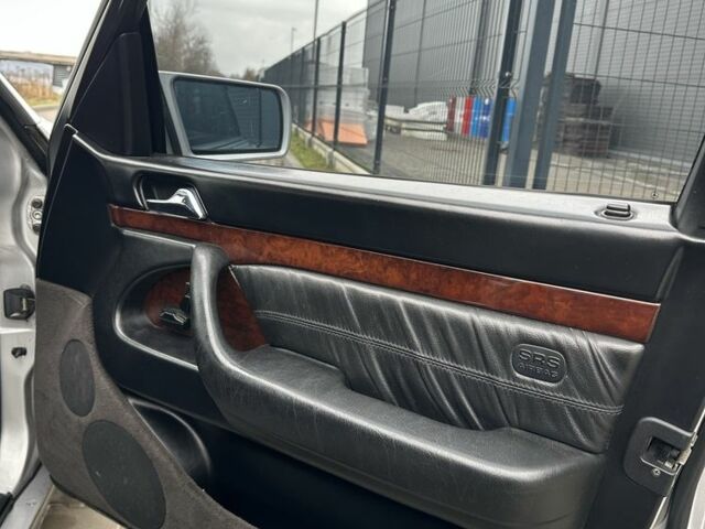 Серый Мерседес С Класс, объемом двигателя 0 л и пробегом 363 тыс. км за 5500 $, фото 5 на Automoto.ua