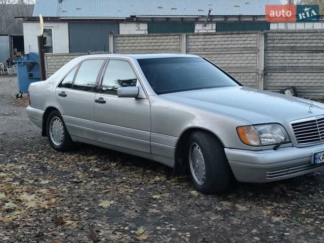 Серый Мерседес С Класс, объемом двигателя 3 л и пробегом 390 тыс. км за 8200 $, фото 40 на Automoto.ua