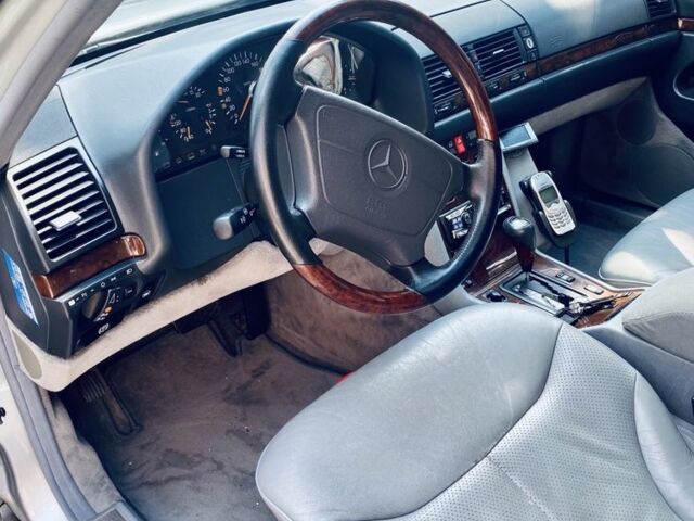 Сірий Мерседес С Клас, об'ємом двигуна 4.2 л та пробігом 281 тис. км за 7500 $, фото 5 на Automoto.ua