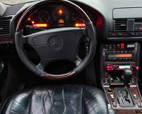 Сірий Мерседес С Клас, об'ємом двигуна 5 л та пробігом 450 тис. км за 2999 $, фото 7 на Automoto.ua