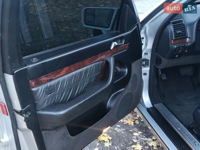 Серый Мерседес С Класс, объемом двигателя 3 л и пробегом 390 тыс. км за 8200 $, фото 12 на Automoto.ua