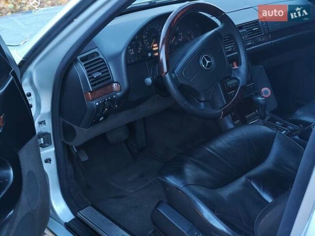 Серый Мерседес С Класс, объемом двигателя 3 л и пробегом 390 тыс. км за 8200 $, фото 15 на Automoto.ua