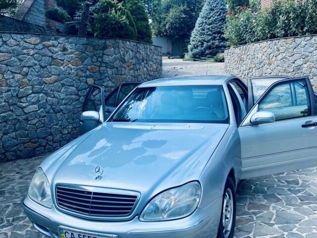 Сірий Мерседес С Клас, об'ємом двигуна 4.2 л та пробігом 281 тис. км за 7500 $, фото 16 на Automoto.ua