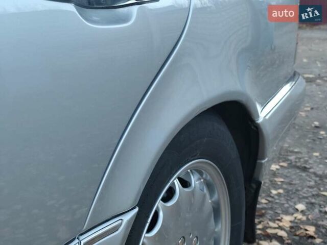 Серый Мерседес С Класс, объемом двигателя 3 л и пробегом 390 тыс. км за 8200 $, фото 35 на Automoto.ua