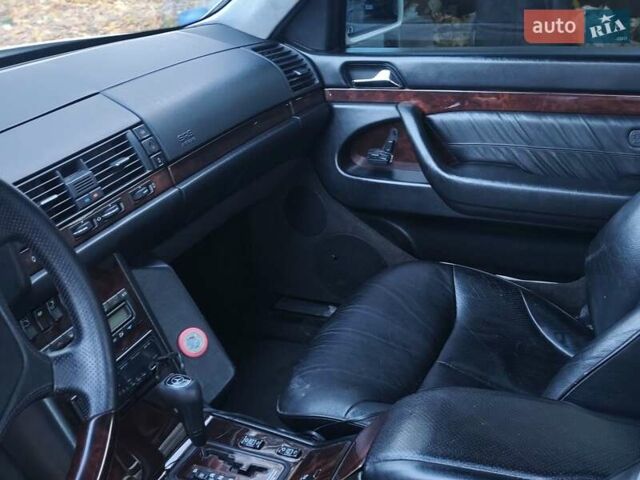 Серый Мерседес С Класс, объемом двигателя 3 л и пробегом 390 тыс. км за 8200 $, фото 16 на Automoto.ua