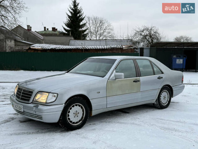 Серый Мерседес С Класс, объемом двигателя 3 л и пробегом 600 тыс. км за 3700 $, фото 3 на Automoto.ua