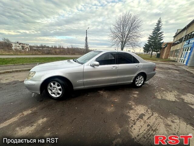 Серый Мерседес С Класс, объемом двигателя 3.2 л и пробегом 0 тыс. км за 5999 $, фото 2 на Automoto.ua