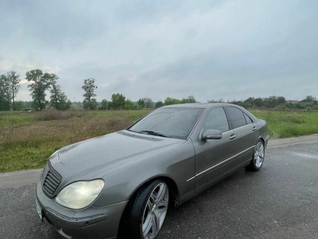 Серый Мерседес С Класс, объемом двигателя 5 л и пробегом 419 тыс. км за 3499 $, фото 3 на Automoto.ua