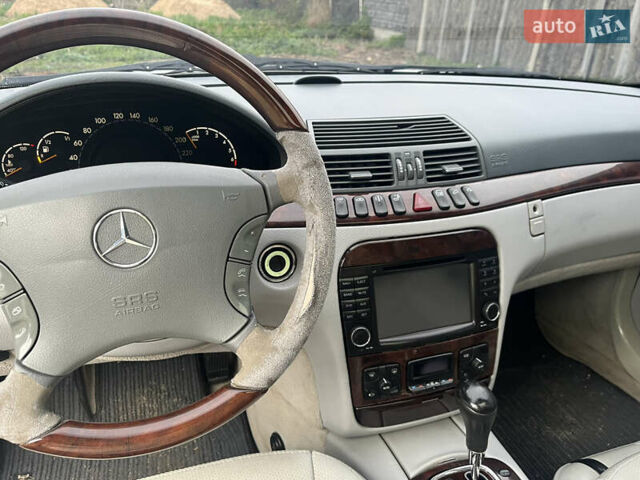 Сірий Мерседес С Клас, об'ємом двигуна 4.3 л та пробігом 373 тис. км за 4450 $, фото 8 на Automoto.ua