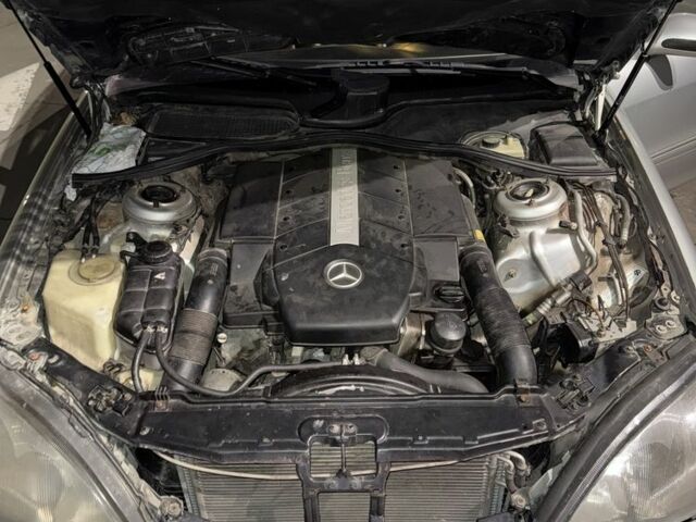 Серый Мерседес С Класс, объемом двигателя 4.3 л и пробегом 344 тыс. км за 3400 $, фото 7 на Automoto.ua