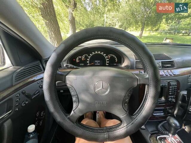 Сірий Мерседес С Клас, об'ємом двигуна 4.3 л та пробігом 322 тис. км за 6500 $, фото 4 на Automoto.ua