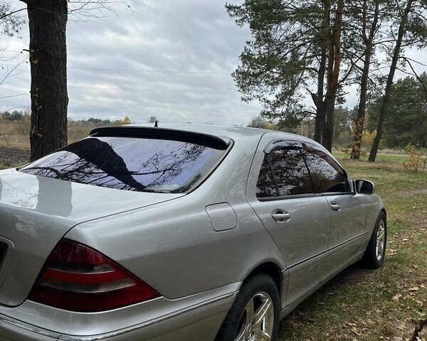 Сірий Мерседес С Клас, об'ємом двигуна 4.3 л та пробігом 373 тис. км за 4450 $, фото 3 на Automoto.ua