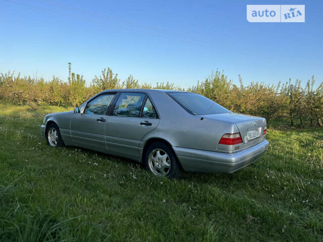 Сірий Мерседес С Клас, об'ємом двигуна 4.2 л та пробігом 250 тис. км за 4000 $, фото 10 на Automoto.ua