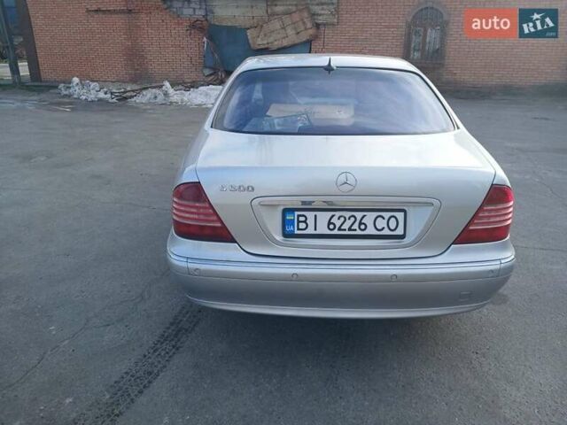 Серый Мерседес С Класс, объемом двигателя 4.3 л и пробегом 251 тыс. км за 5999 $, фото 4 на Automoto.ua