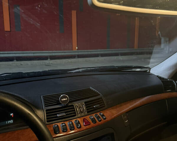 Сірий Мерседес С Клас, об'ємом двигуна 4.3 л та пробігом 399 тис. км за 3400 $, фото 12 на Automoto.ua