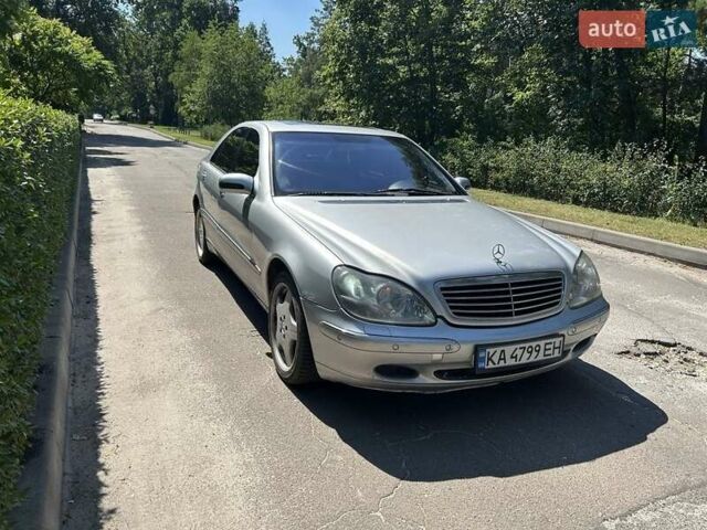 Сірий Мерседес С Клас, об'ємом двигуна 5 л та пробігом 280 тис. км за 4799 $, фото 16 на Automoto.ua