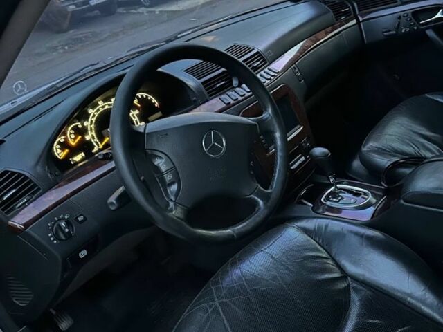 Сірий Мерседес С Клас, об'ємом двигуна 5 л та пробігом 418 тис. км за 5600 $, фото 3 на Automoto.ua