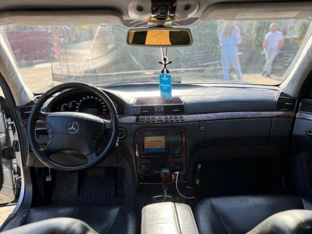 Сірий Мерседес С Клас, об'ємом двигуна 6 л та пробігом 223 тис. км за 4700 $, фото 7 на Automoto.ua