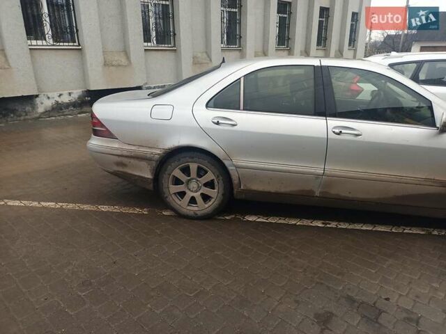 Серый Мерседес С Класс, объемом двигателя 3.22 л и пробегом 450 тыс. км за 4600 $, фото 6 на Automoto.ua