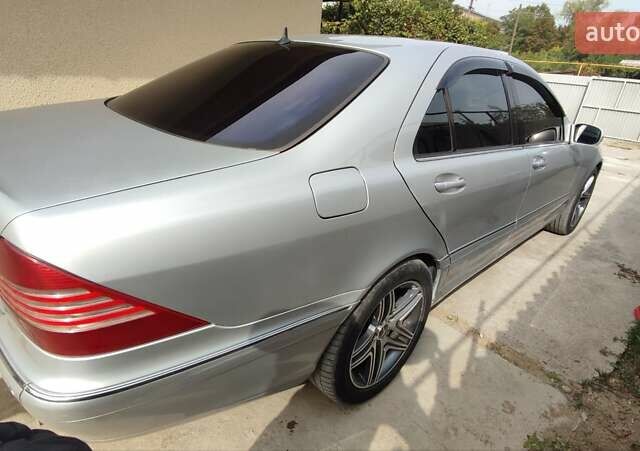 Сірий Мерседес С Клас, об'ємом двигуна 4.3 л та пробігом 400 тис. км за 3300 $, фото 8 на Automoto.ua