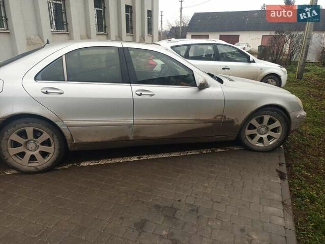 Серый Мерседес С Класс, объемом двигателя 3.22 л и пробегом 450 тыс. км за 4600 $, фото 7 на Automoto.ua